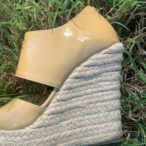 Jimmy Choo Lagoon Nude Patent Leather Wide Ankle Strap Espadrilles size 37 - Picture 3 of 9